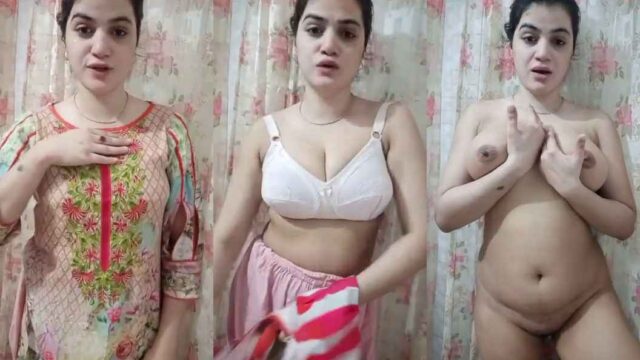Cute Beautiful Pakistani Nude Girl Boobs Hot Video